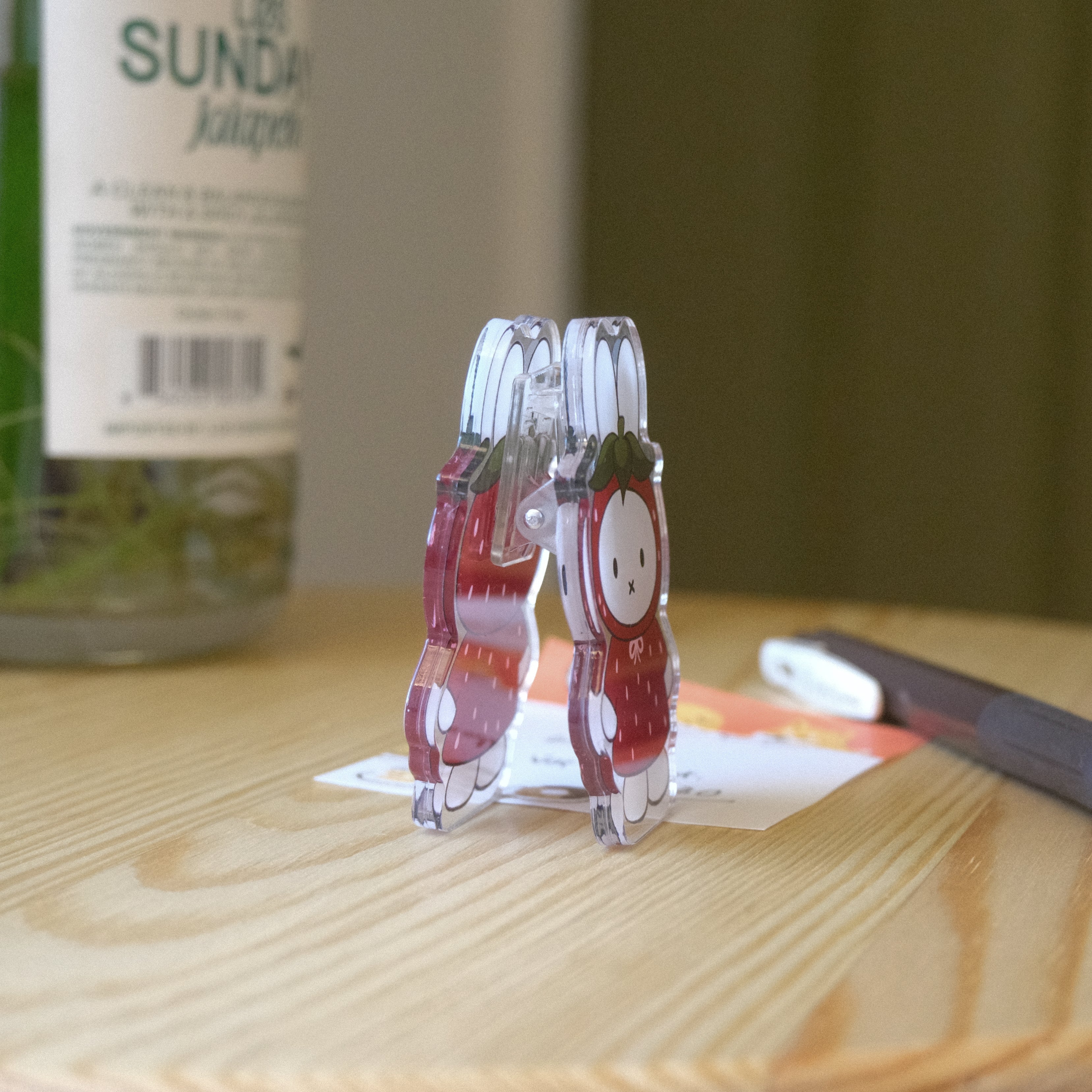 Berry Bunny Picture Clip