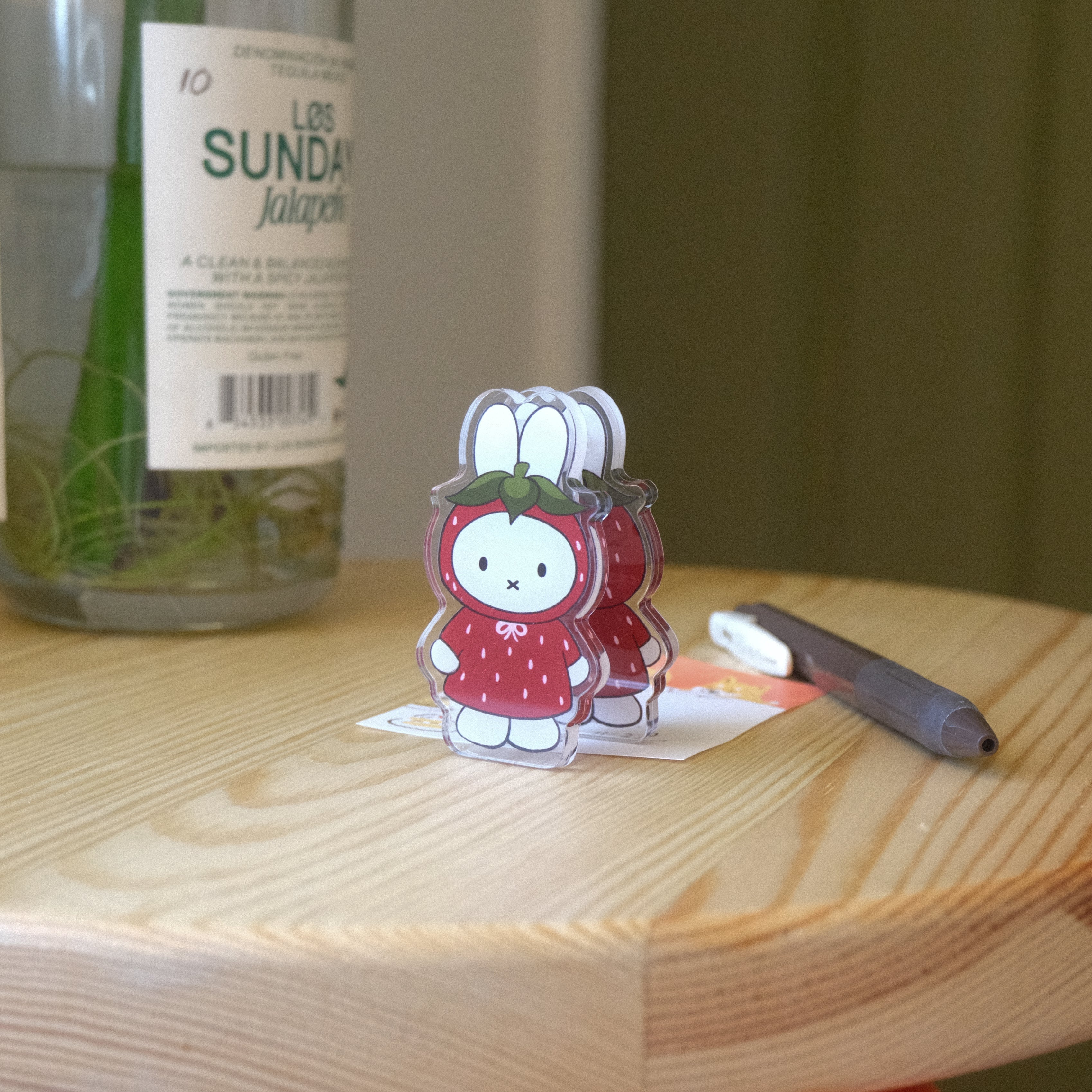 Berry Bunny Picture Clip