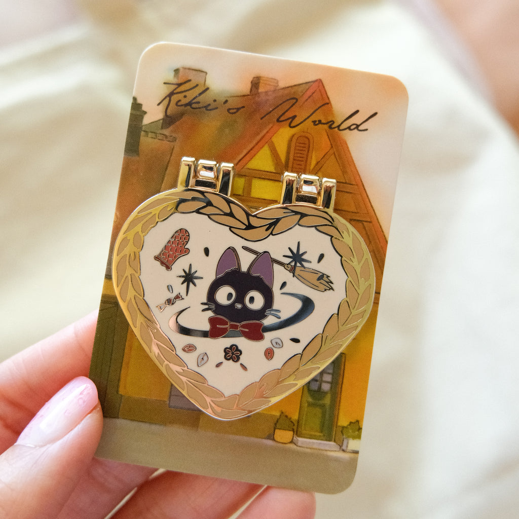 Kiki's World Hinge Pin